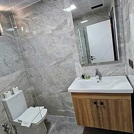 Sever Hotel *