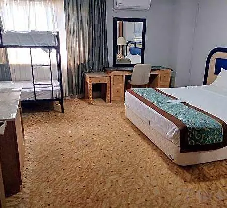 Sever Hotel *